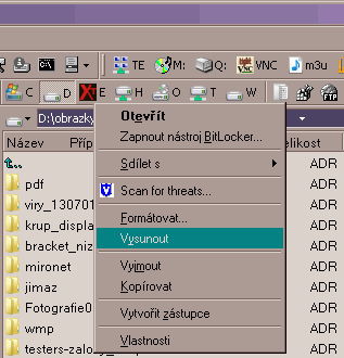 [http://pc.poradna.net/file/view/14746-usb-vysunout  -png]