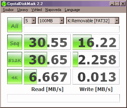 [http://pc.poradna.net/file/view/3839-patriot-xport er-16gb-png]